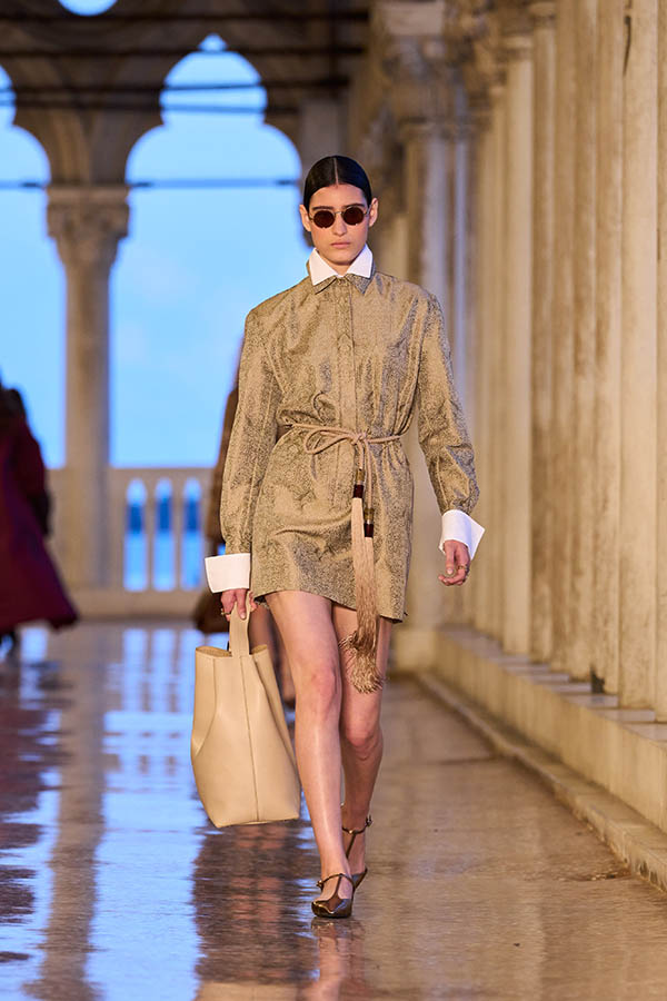 Max Mara Resort 2025 020 Max Mara Brand Max Mara Resort 2025 020 Max Mara Brand